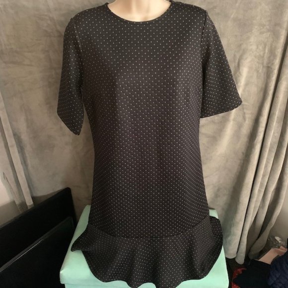 Ann Taylor Black Dress Size 6 NWT - Picture 1 of 2